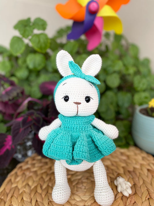 Amigurumi Sevimli Tavşan